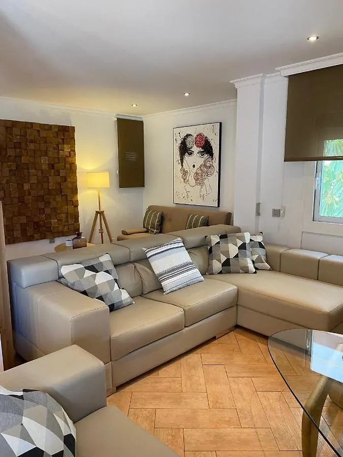 Ferienwohnung Precioso Apartamento Amplio En La Mejor Zona De Marbella