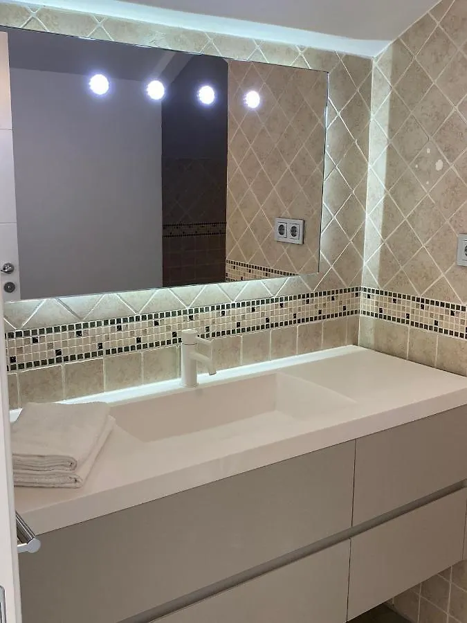 Precioso Apartamento Amplio En La Mejor Zona De Marbella Apartment
